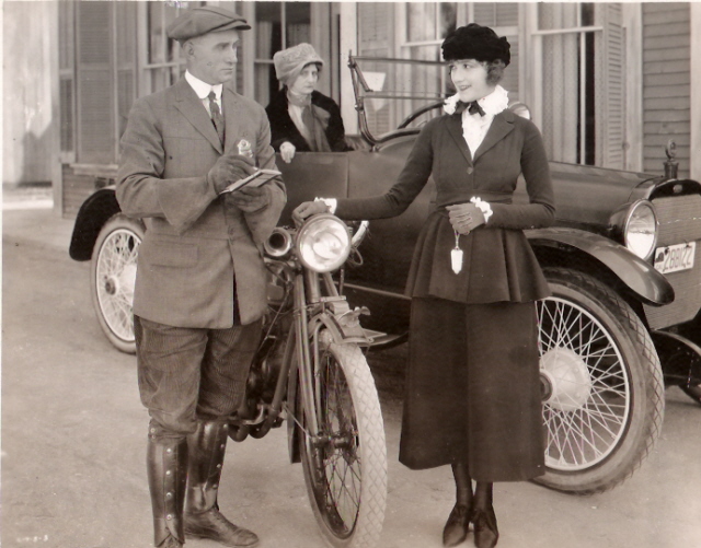 up_the_road_with_sallie003