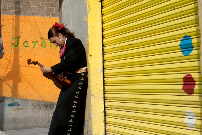 Doris Dörrie's This Lovely Shitty Life is a portrait of Mexico City's female mariachis.