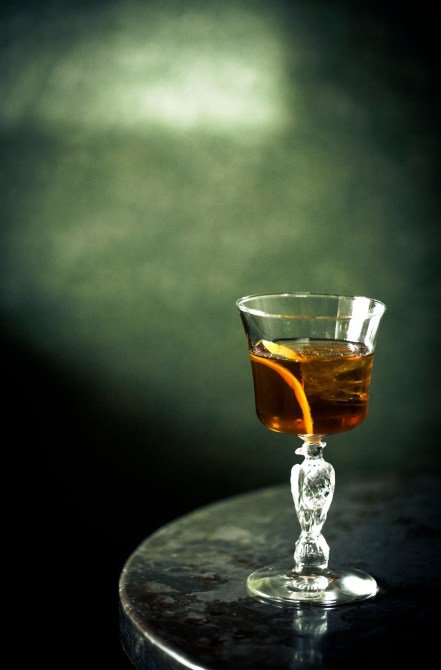 “Haberdasher” by Josh Harris & Scott Baird (The Bon Vivants, SF). Shot at the Comstock Saloon, SF for The Art of the Shim. (Photo by Kelly Puleio)