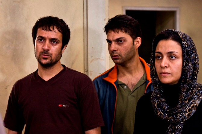 Ahmad Mehranfar, Peyman Moaadi and Merila Zare'i in a scene from Asghar Farhadi's ABOUT ELLY. Credit: Courtesy of Cinema Guild.