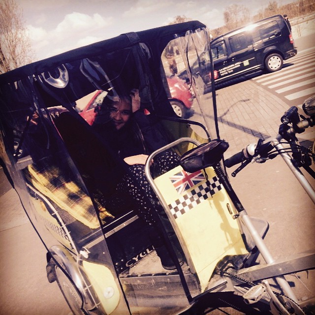 Royal in the rickshaw at Musee D'Orsay.