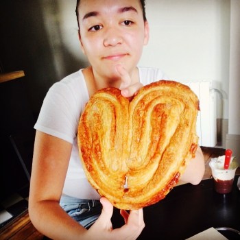 Royal with the biggest La Palmier ever, at Au Pain Saint-Gilles, Le Marais.
