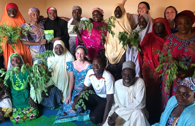 004 Lisa with farmers 2.JPG