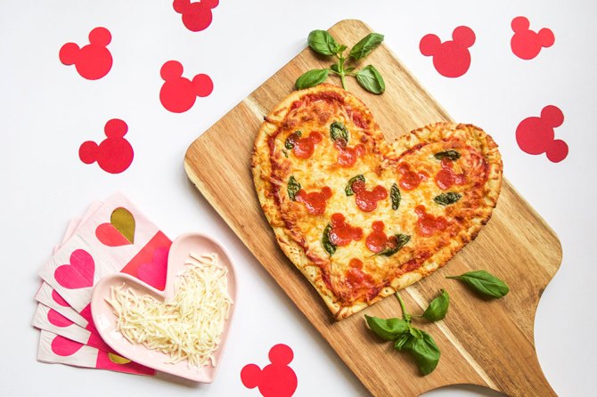 Disney-Family_Mickey-Valentine-Pizza.jpg