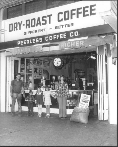 6 2nd Gen Vukasin Fam - Original Washington St Location.jpg